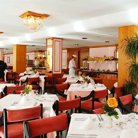 Clumba Hotel 3*