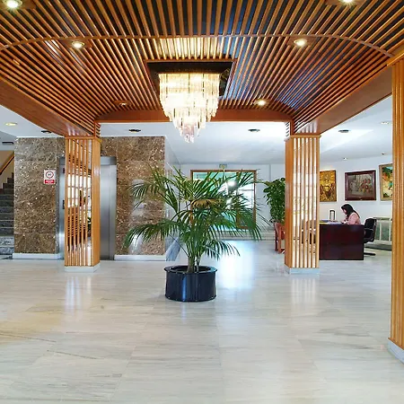 科伦巴酒店 酒店